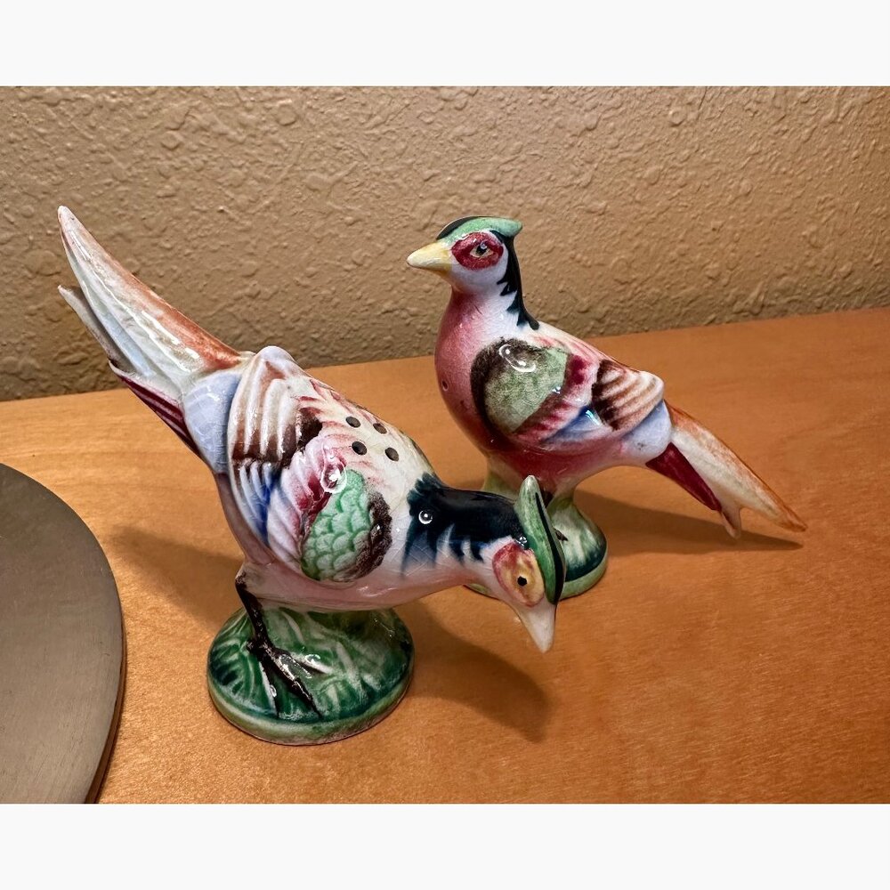Antique Bird Salt & Pepper Set - JAPAN
